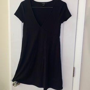 Forever 21: Black V Neck Skater Dress